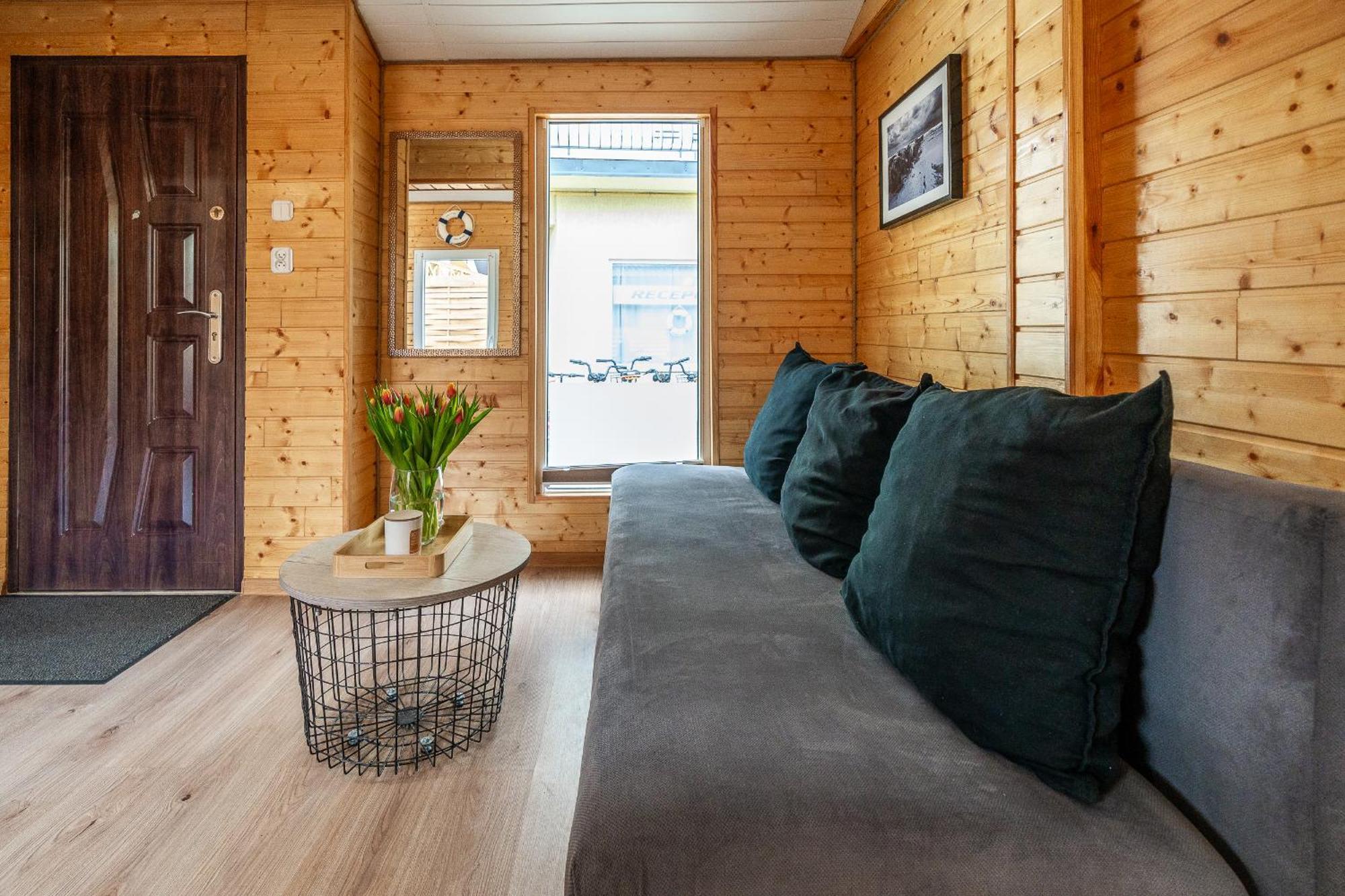 Max Apartamenty - Pokoje - Domki - Restauracja - Basen Мельно Экстерьер фото