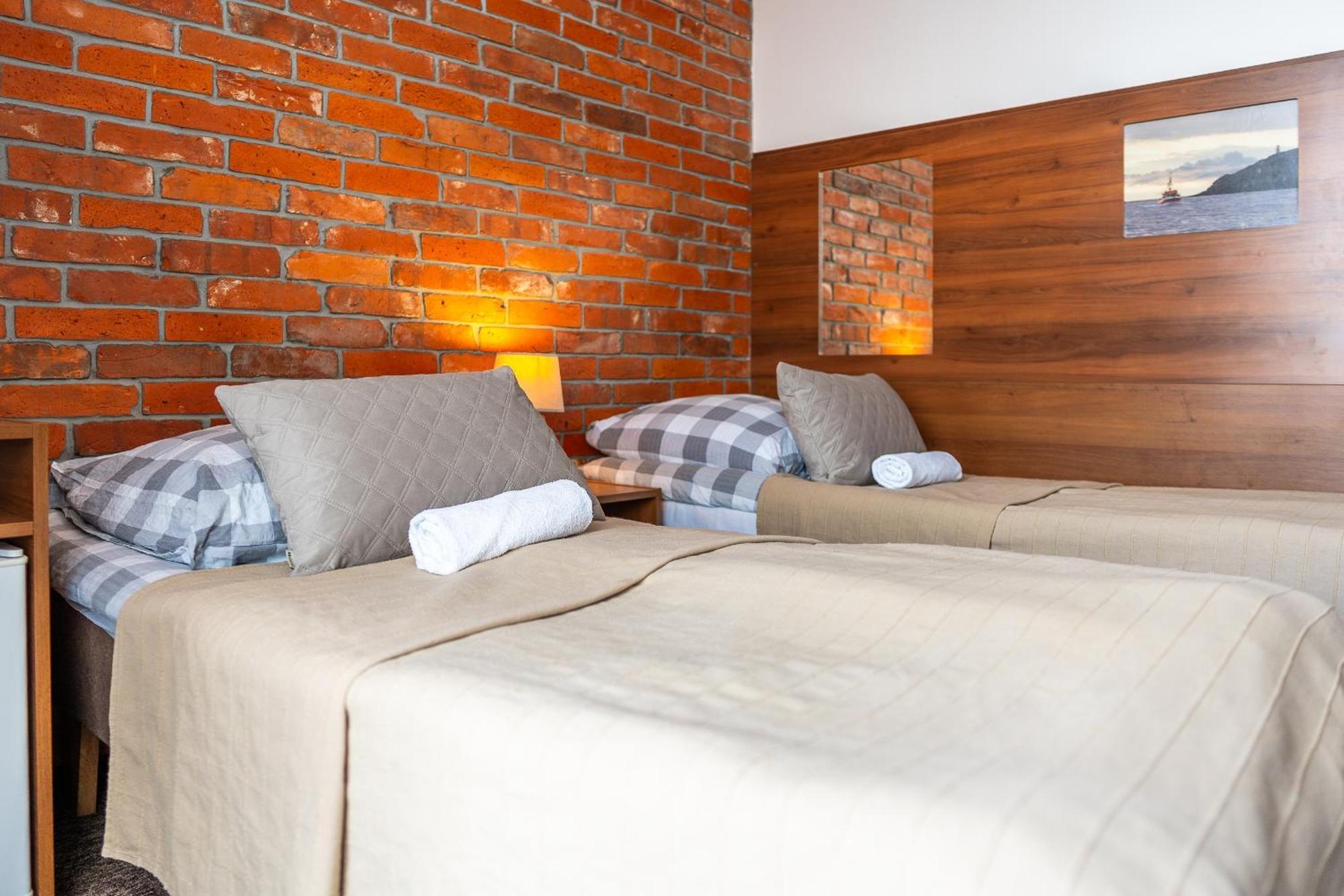 Max Apartamenty - Pokoje - Domki - Restauracja - Basen Мельно Экстерьер фото